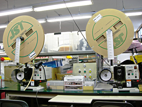自動圧着機 CTCS101